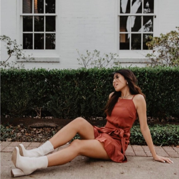 Altar’d State Dress - Picture 2 of 3